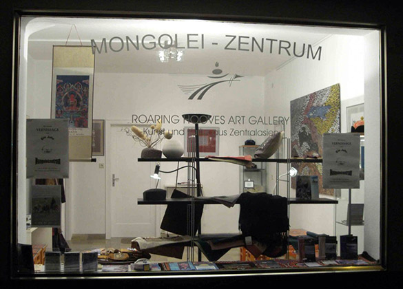 Roaring Hooves Gallery - Mongolei Zentrum Berlin - Freiburg